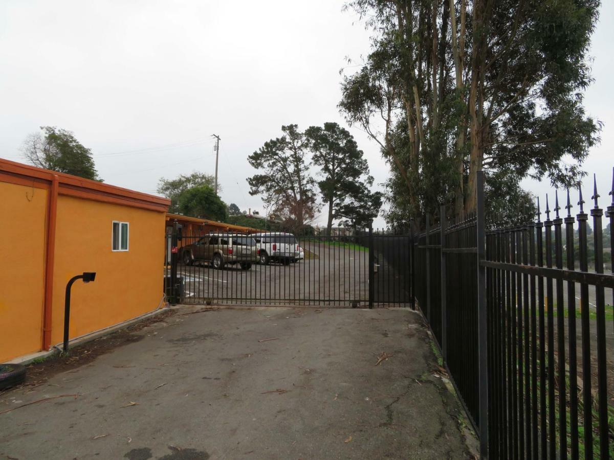 Carquinez Inn Vallejo Exterior photo