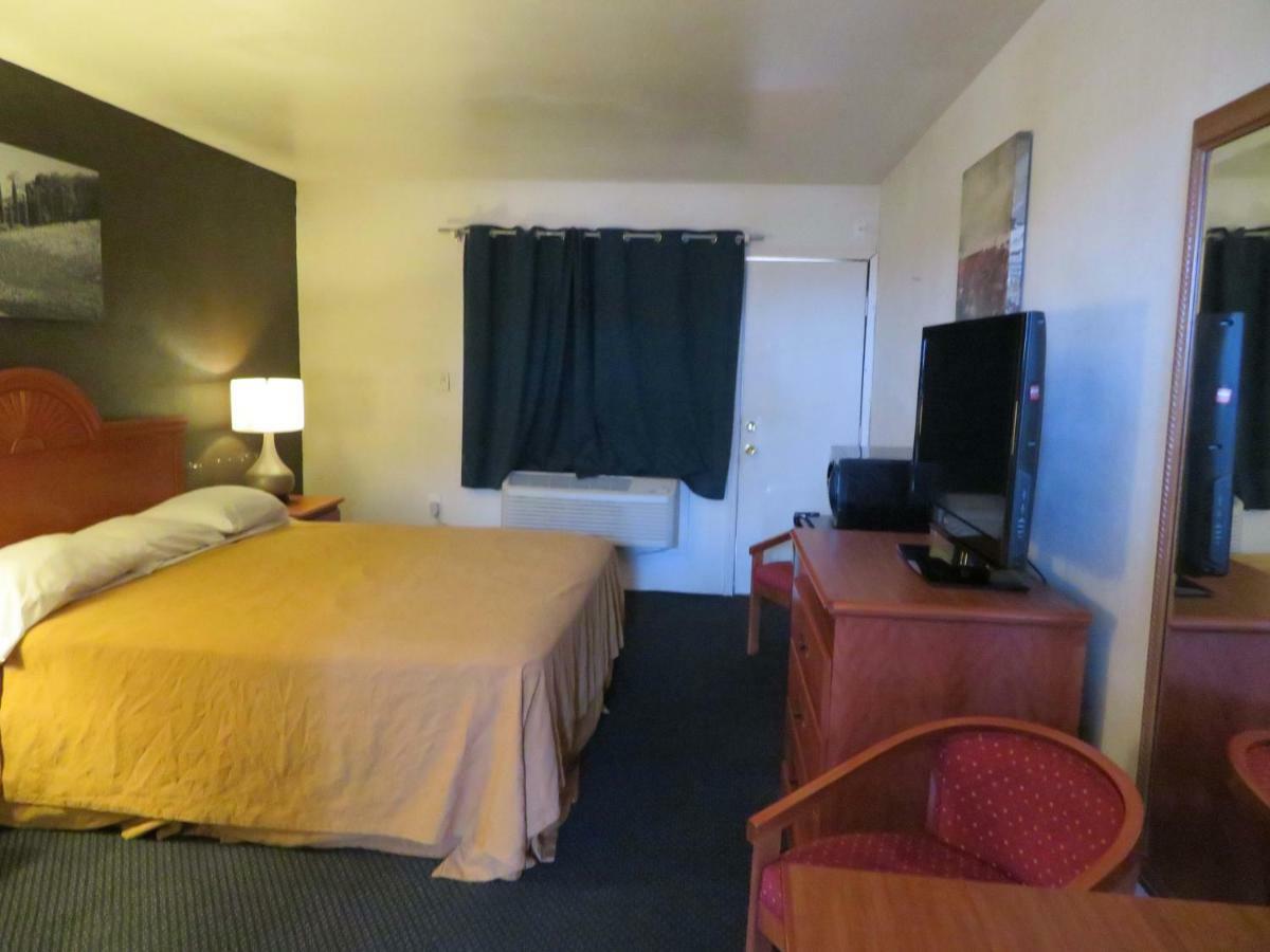 Carquinez Inn Vallejo Exterior photo